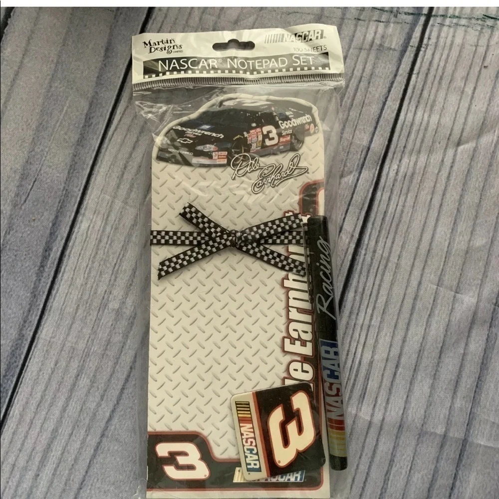 𝅺✅2X Host Pick✅ Martin Designs Dale Earnhardt Notepad Collection